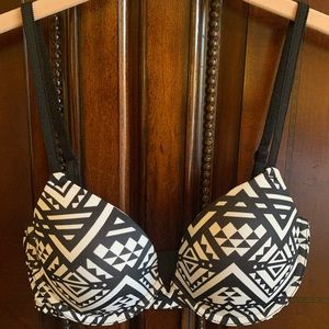 PINK by Victoria’s Secret 32C Bra